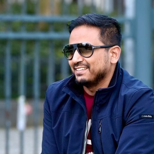 Mahfuz H. Choudhury